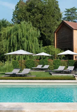 BAIN DE SOLEIL