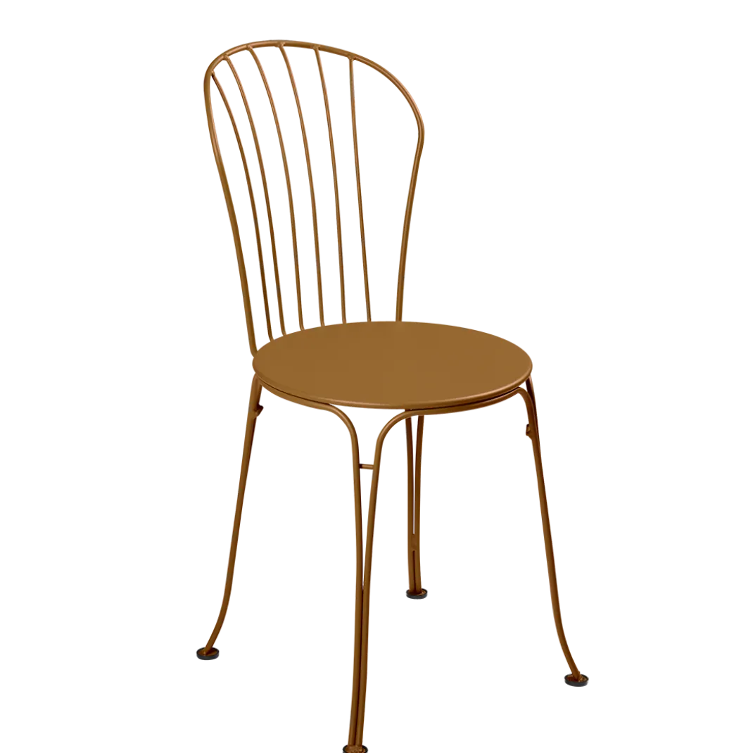 CHAISE