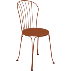 CHAISE