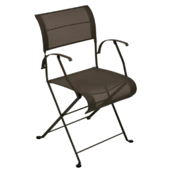 CHAISE