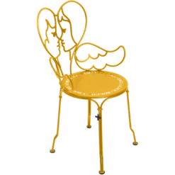 CHAISE