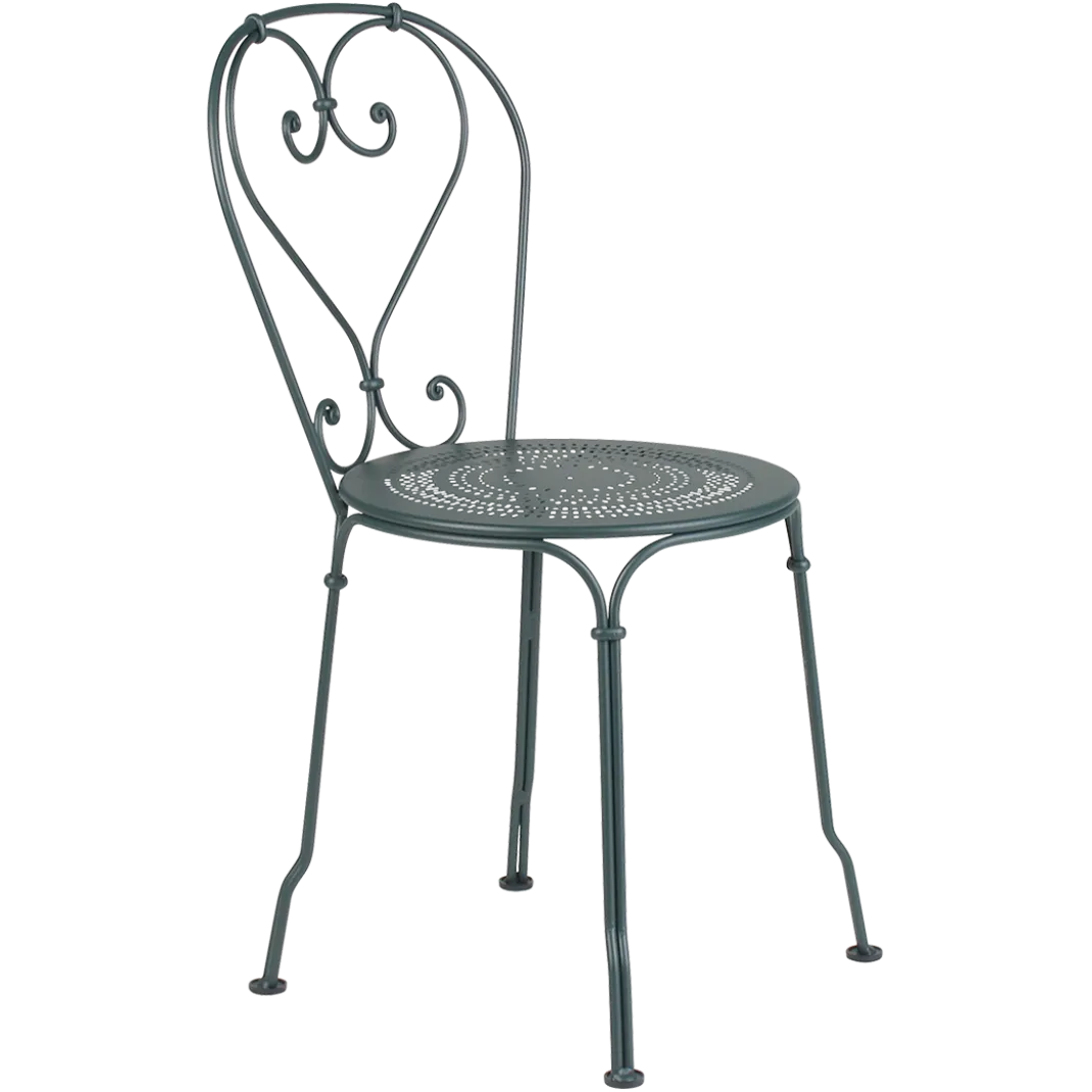 CHAISE