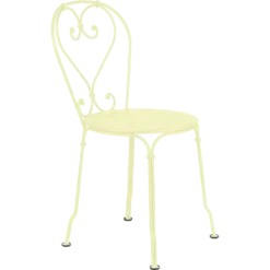 CHAISE