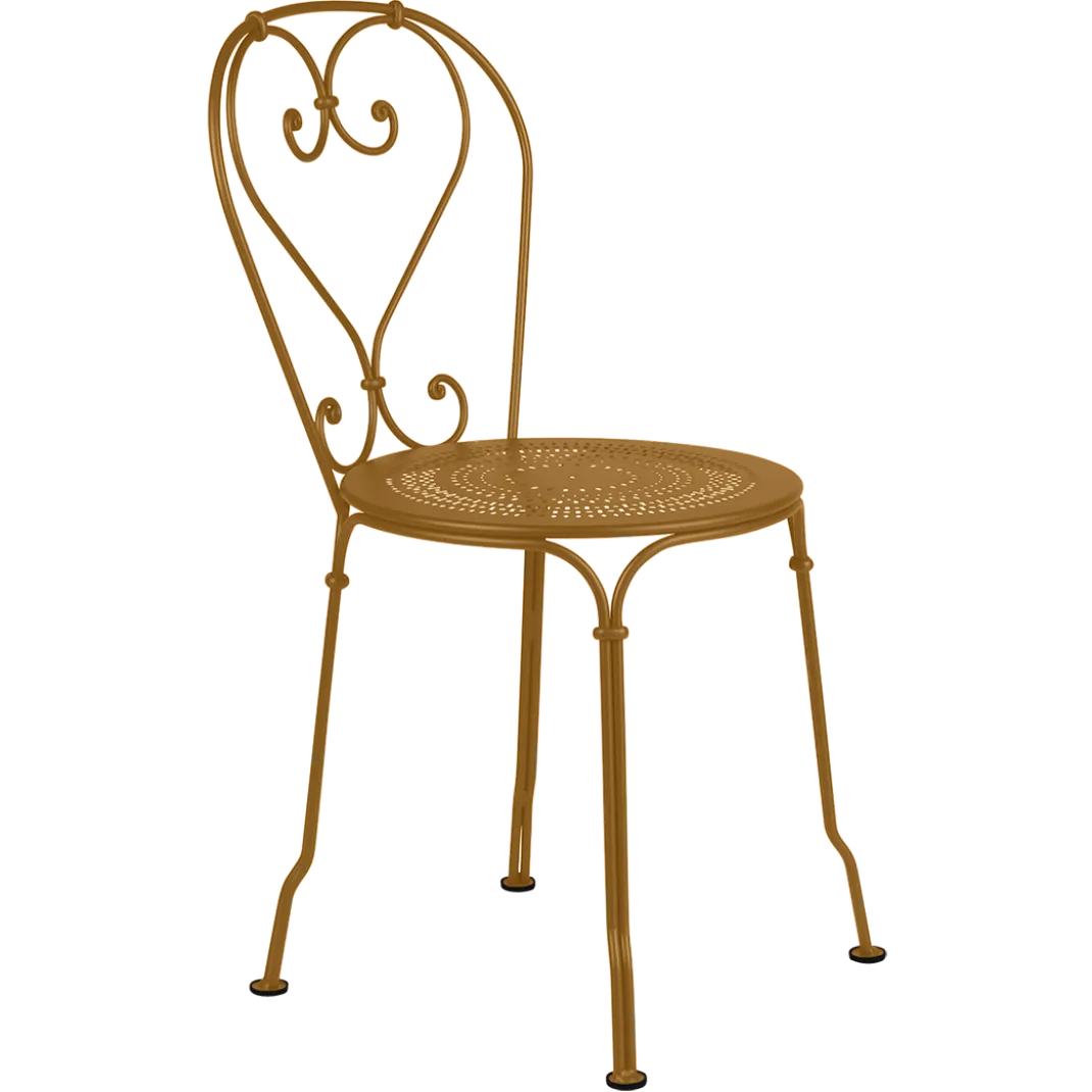 CHAISE