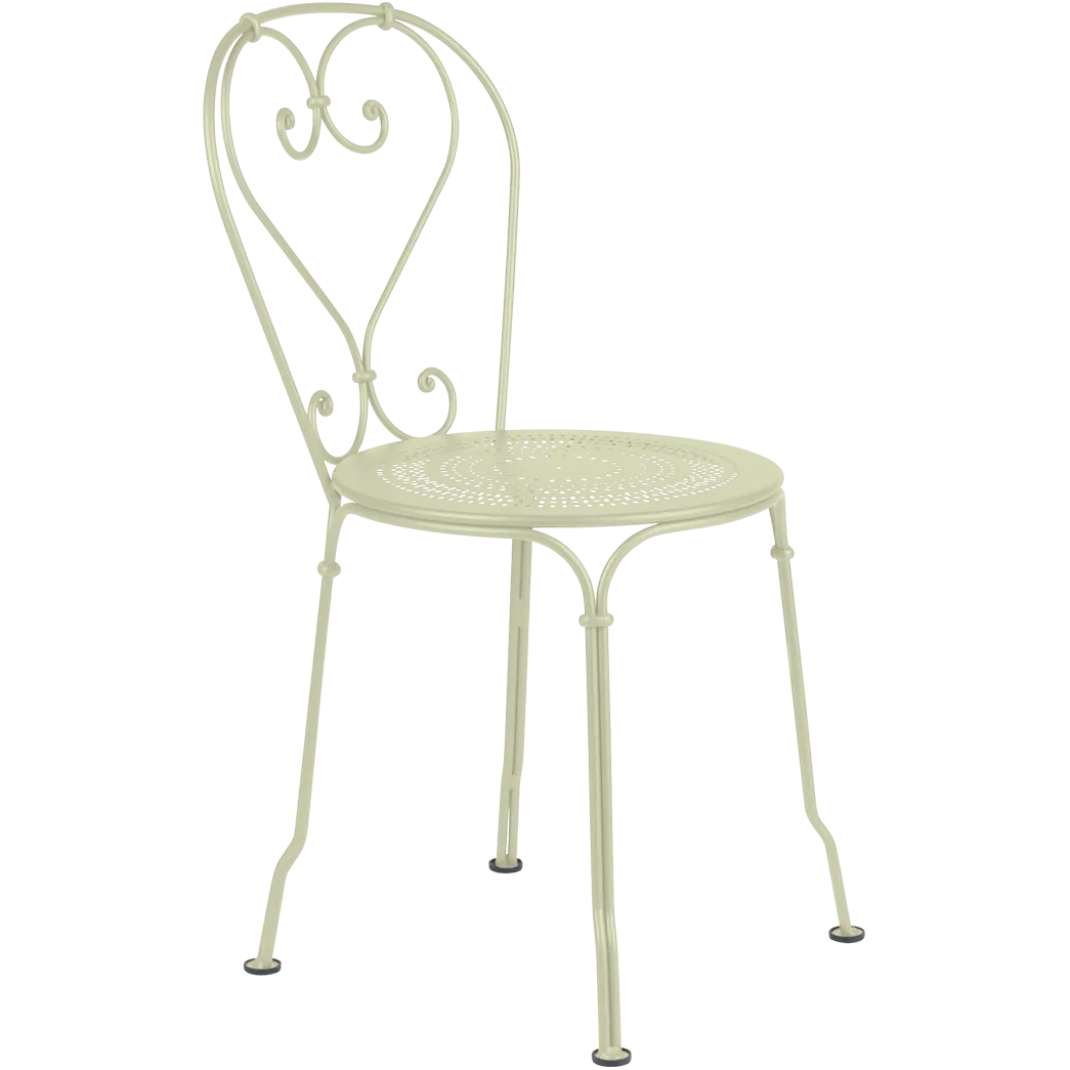 CHAISE