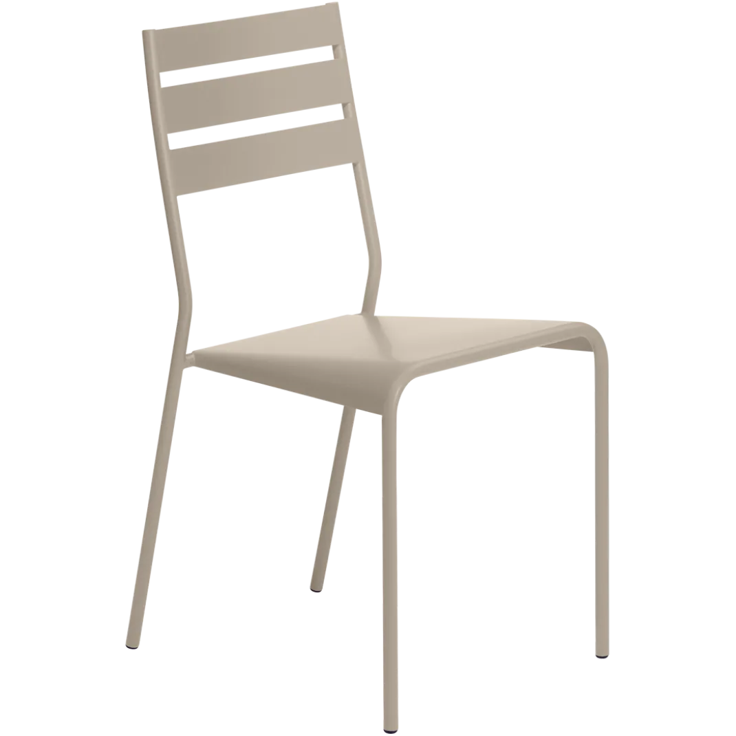 CHAISE