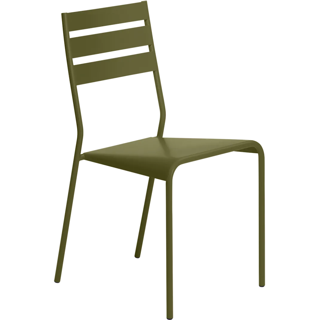 CHAISE