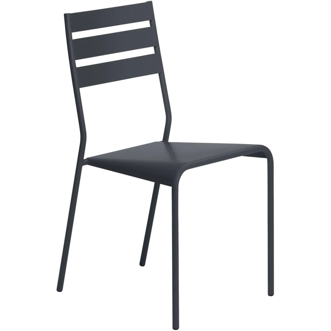 CHAISE