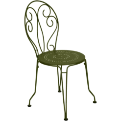 CHAISE