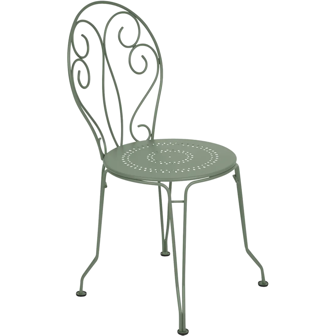 CHAISE