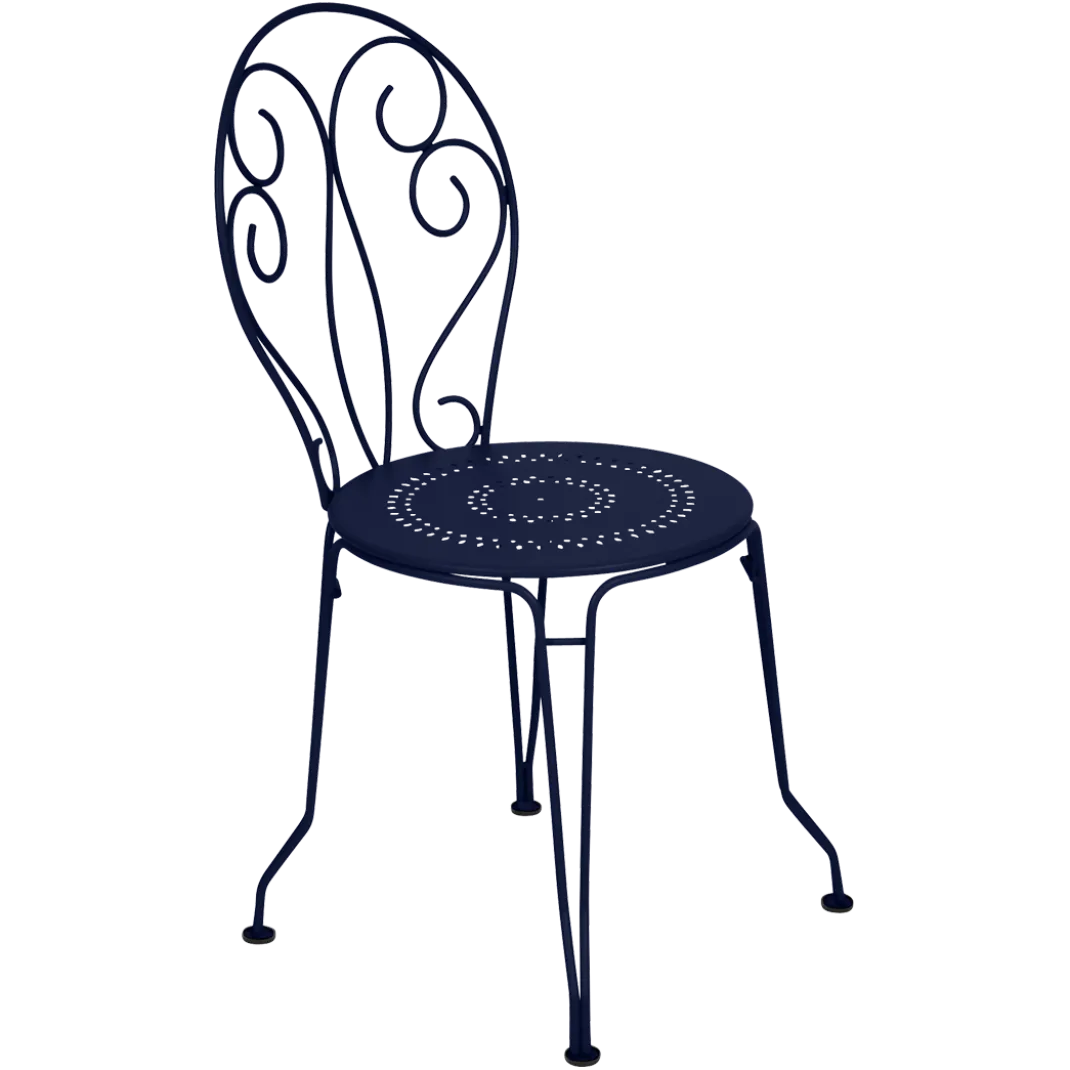 CHAISE