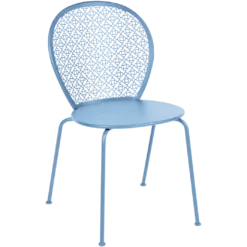 CHAISE