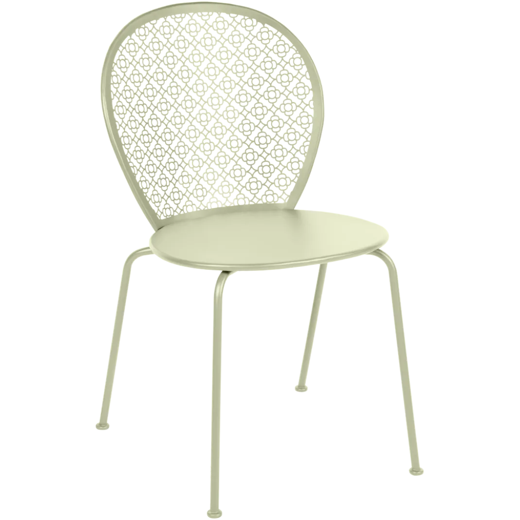 CHAISE