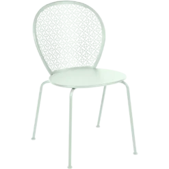 CHAISE