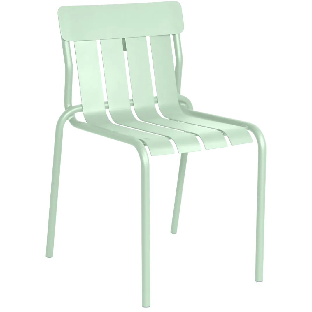 CHAISE