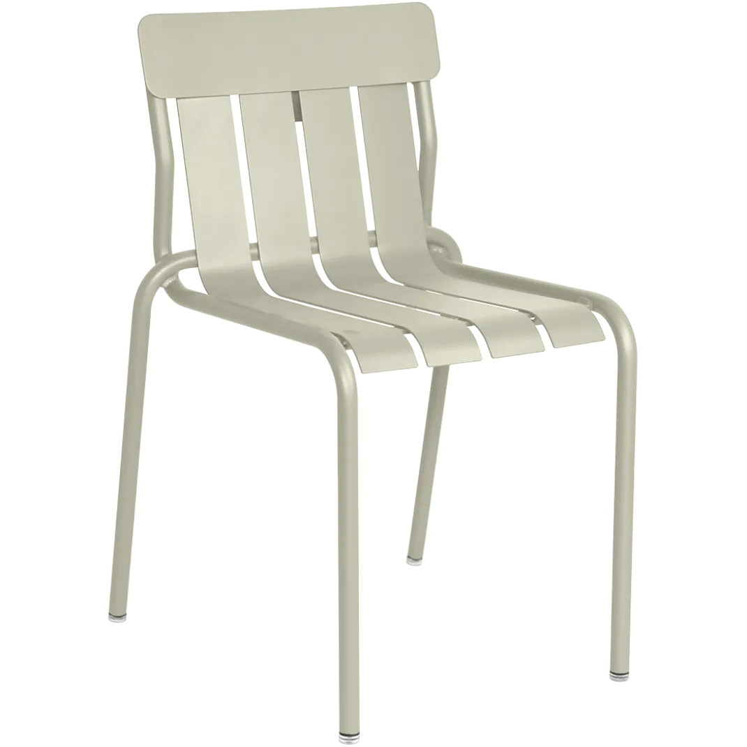 CHAISE