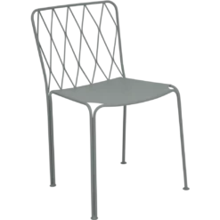 CHAISE