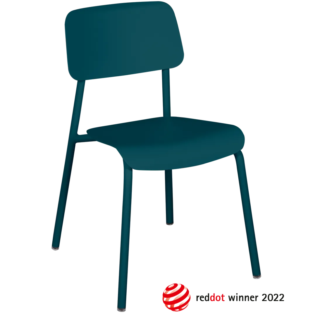 CHAISE