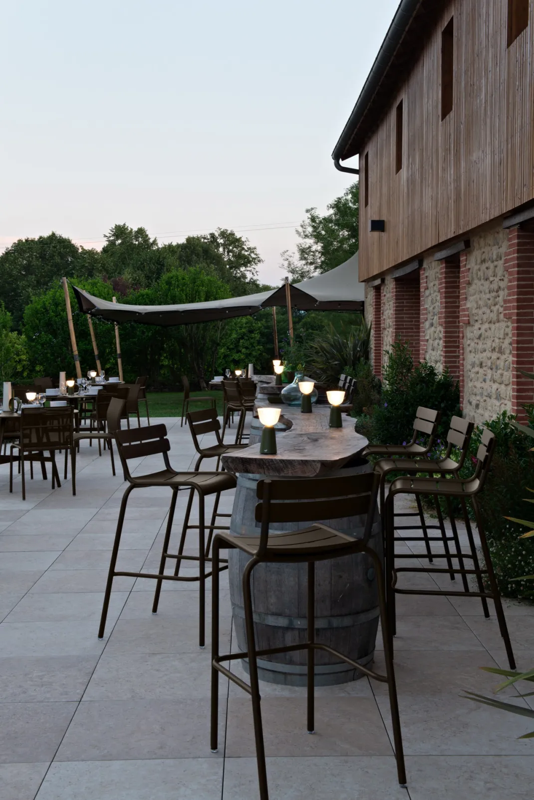 CHAISE DE BAR