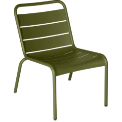 CHAISE LOUNGE