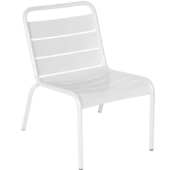 CHAISE LOUNGE