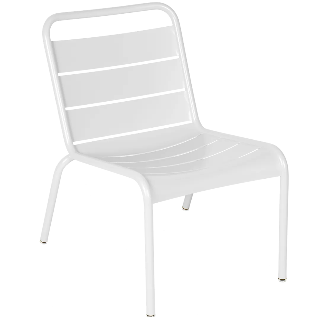 CHAISE LOUNGE