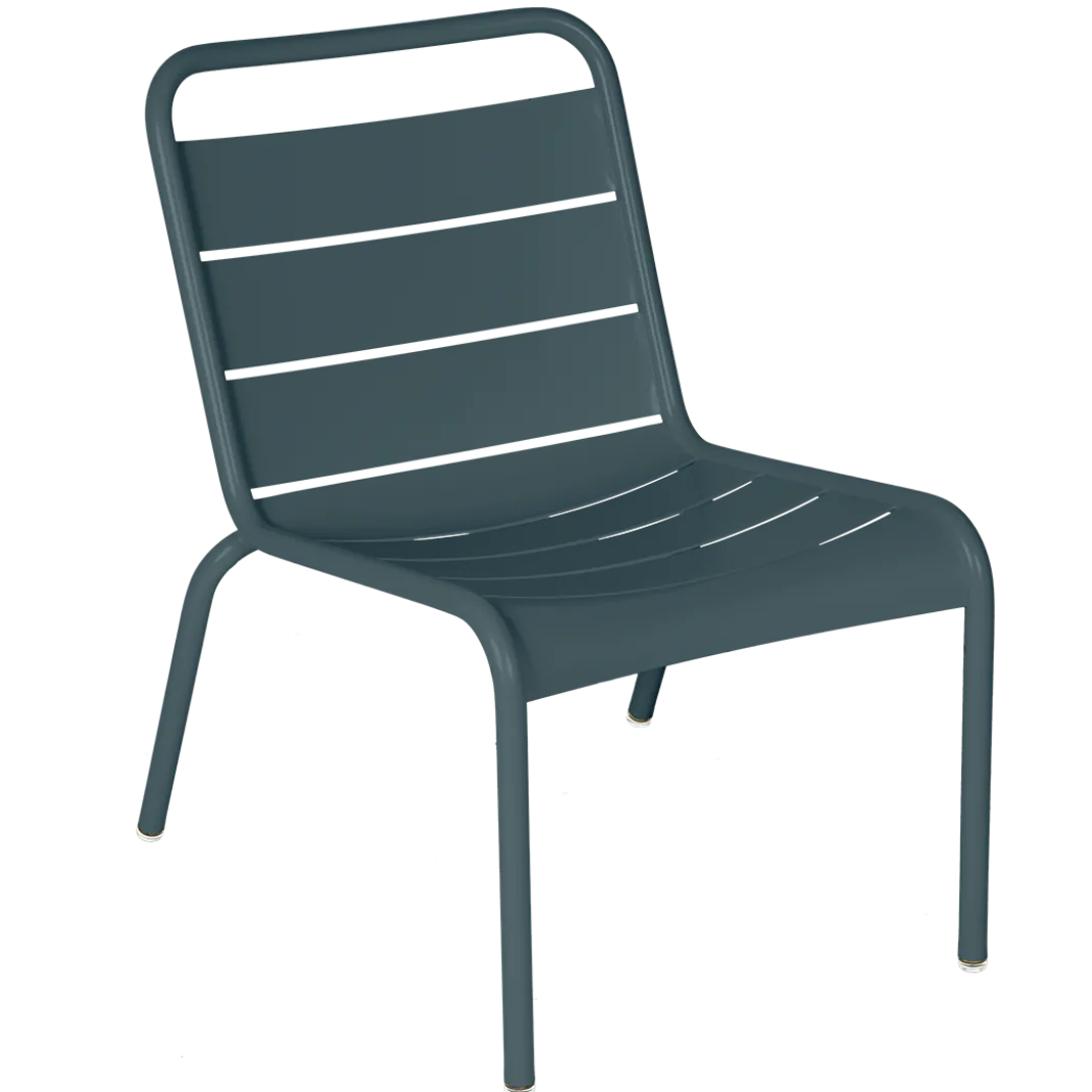 CHAISE LOUNGE