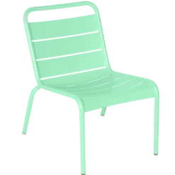 CHAISE LOUNGE