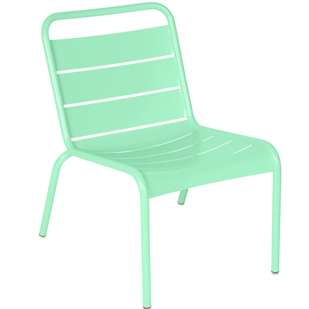 CHAISE LOUNGE