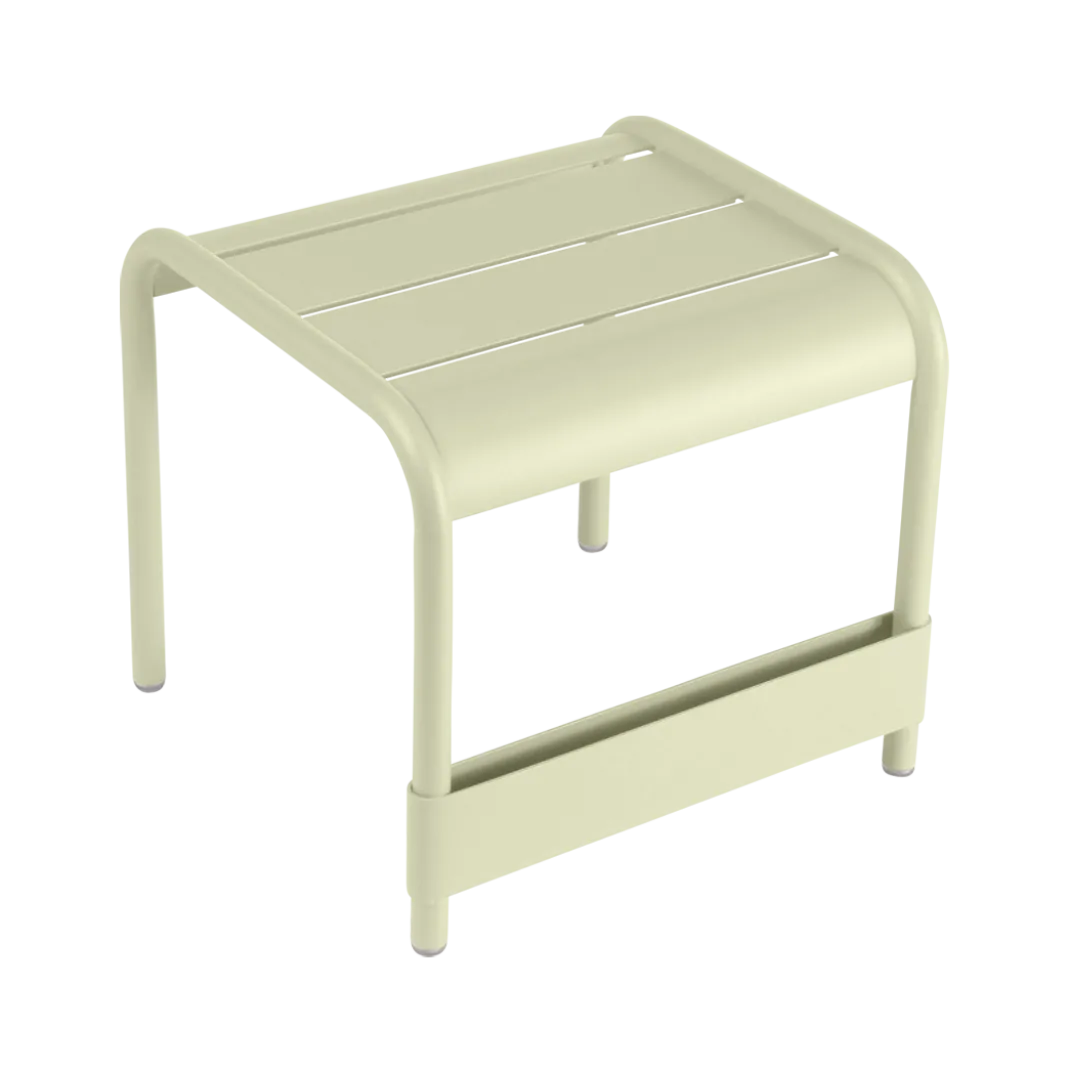 TABLE BASSE / REPOSE-PIEDS 42 X 44 CM