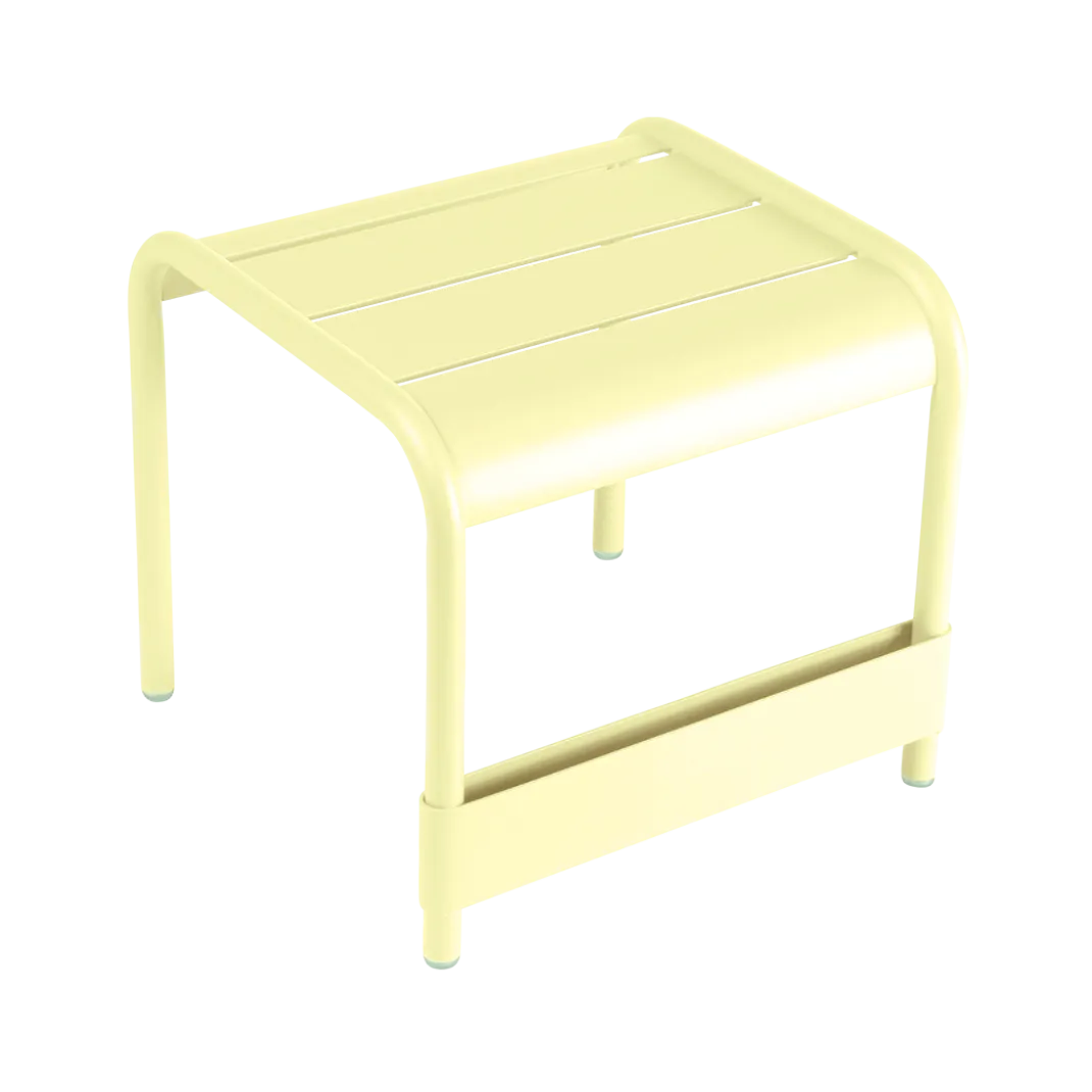 TABLE BASSE / REPOSE-PIEDS 42 X 44 CM