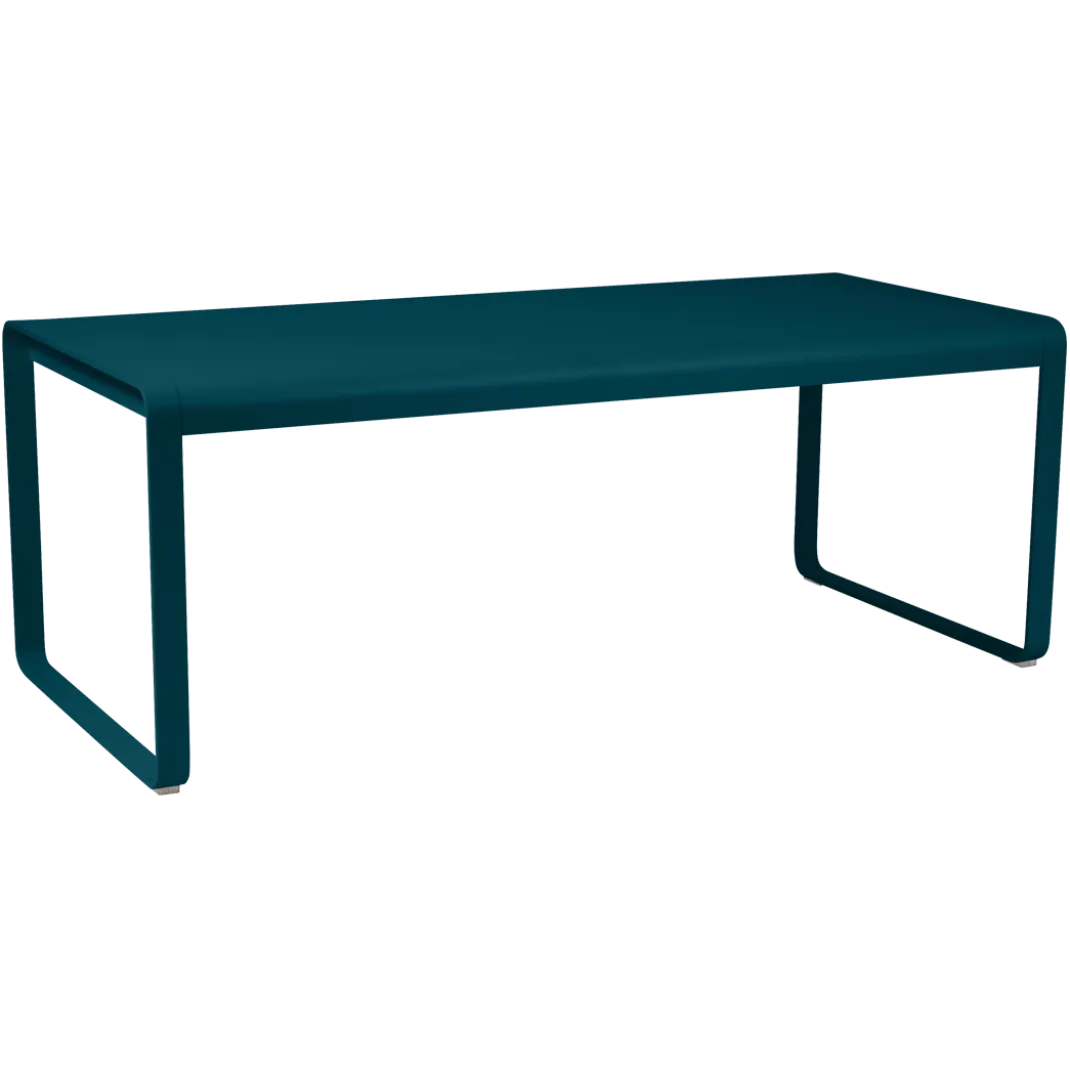 TABLE 196 X 90 CM