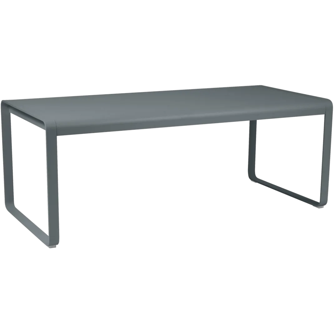TABLE 196 X 90 CM