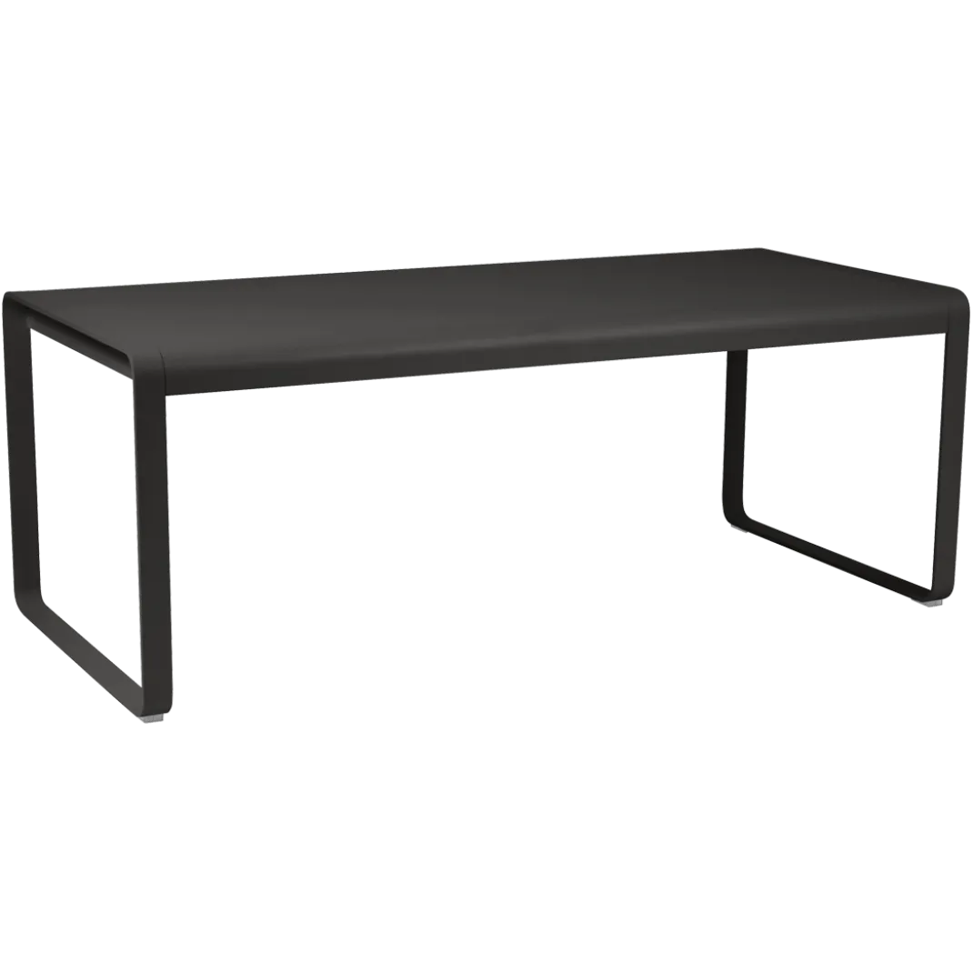 TABLE 196 X 90 CM