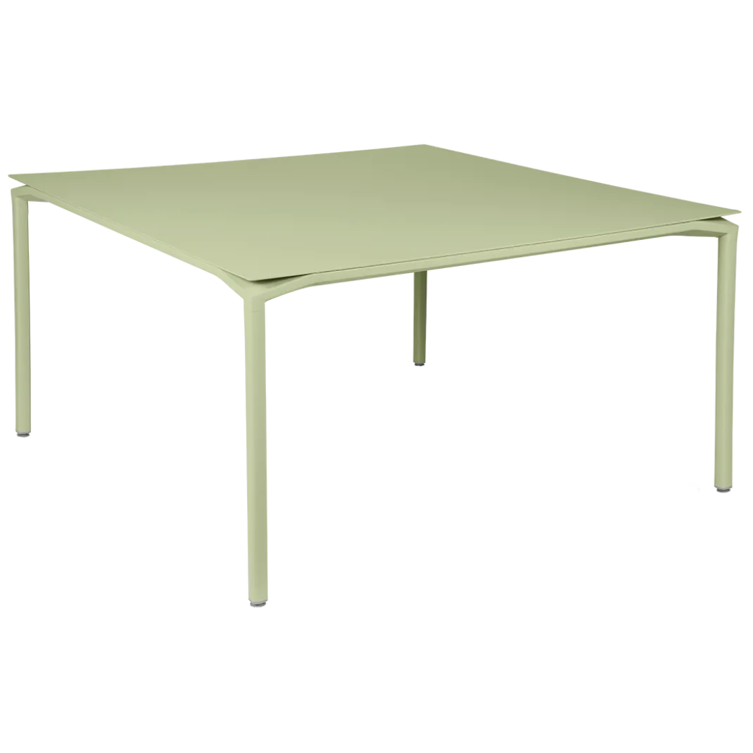 TABLE 140 X 140 CM