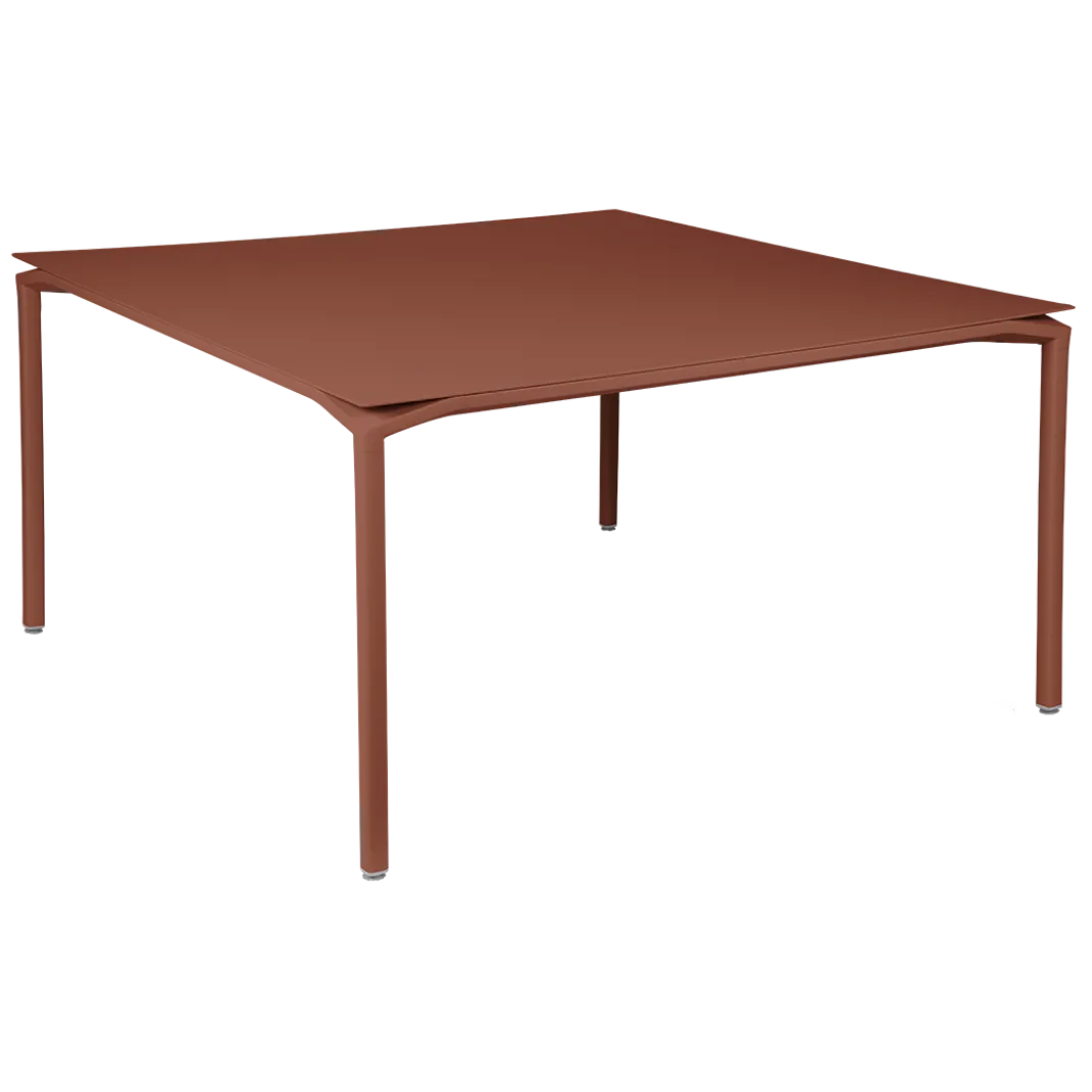 TABLE 140 X 140 CM