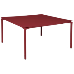 TABLE 140 X 140 CM