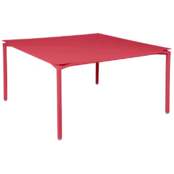 TABLE 140 X 140 CM