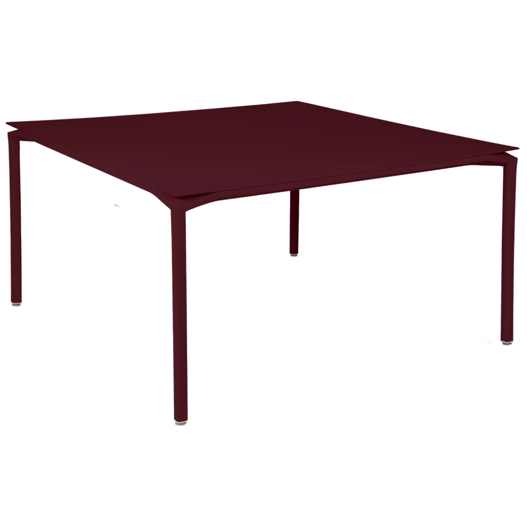TABLE 140 X 140 CM