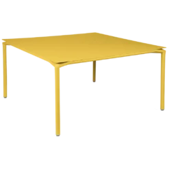TABLE 140 X 140 CM