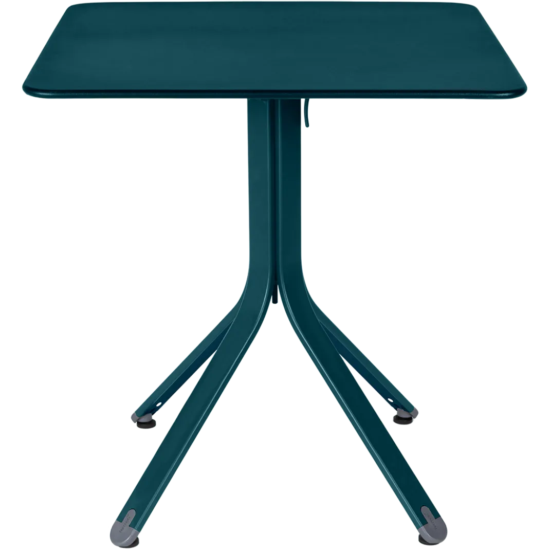 TABLE 71 X 71 CM