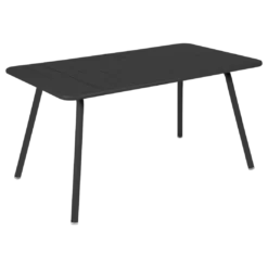 TABLE 143 X 80 CM