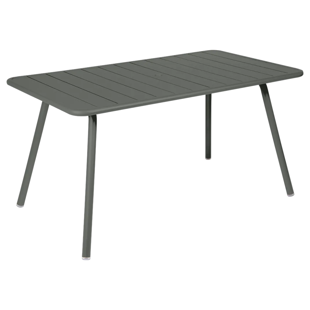 TABLE 143 X 80 CM