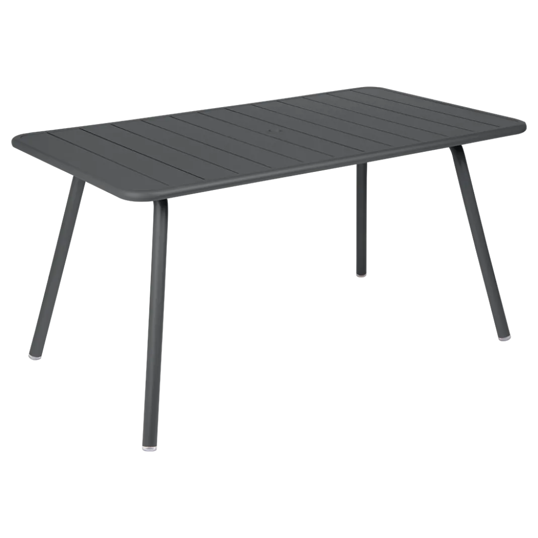 TABLE 143 X 80 CM