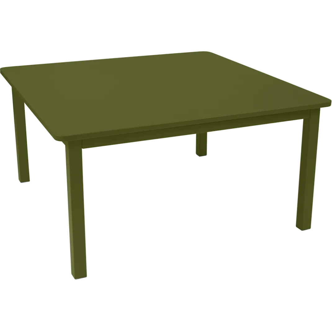 TABLE 143 X 143 CM