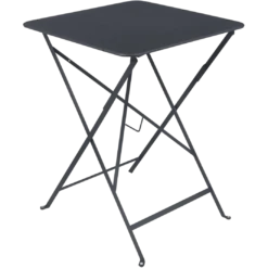 TABLE 57 X 57 CM