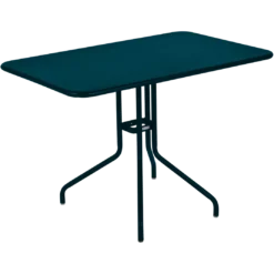 TABLE 110 X 70 CM