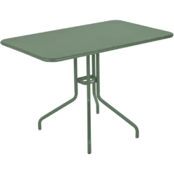 TABLE 110 X 70 CM
