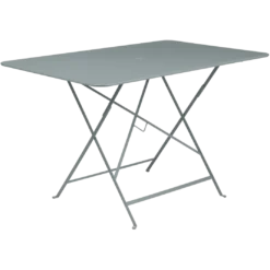 TABLE 117 X 77 CM