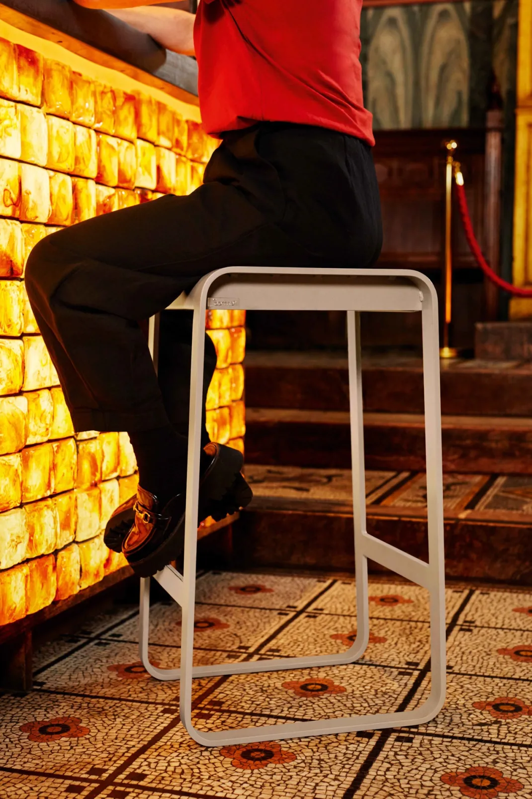 TABOURET DE BAR